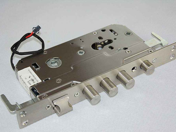 双桥24小时上门开锁公司